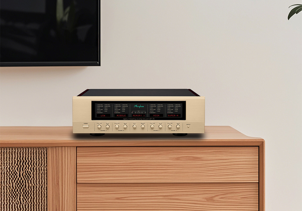 分频点增加至3101 点：Accuphase DF-75 电子分音器