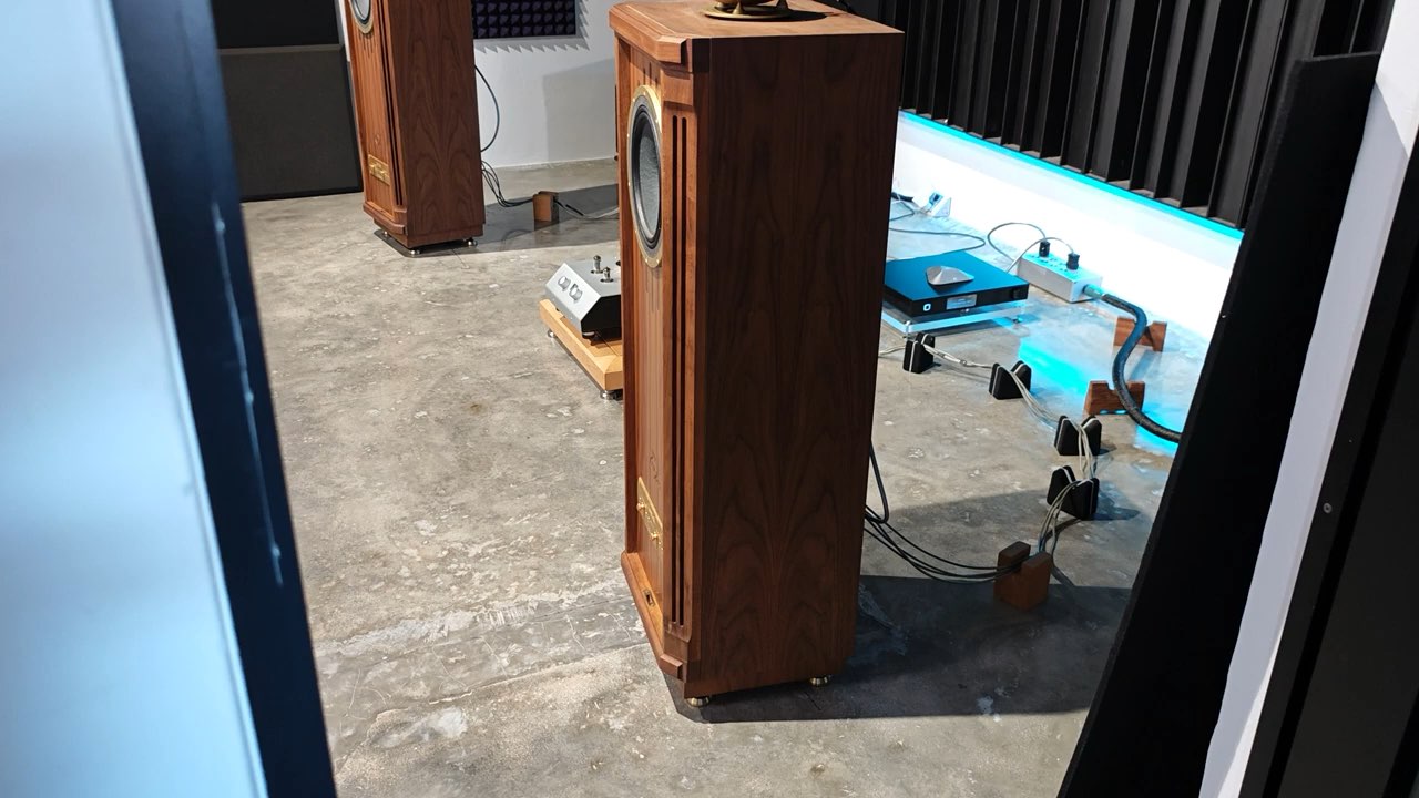 Audio Note 211合并机 天朗Tannoy Kensington肯辛顿 GR 落地箱