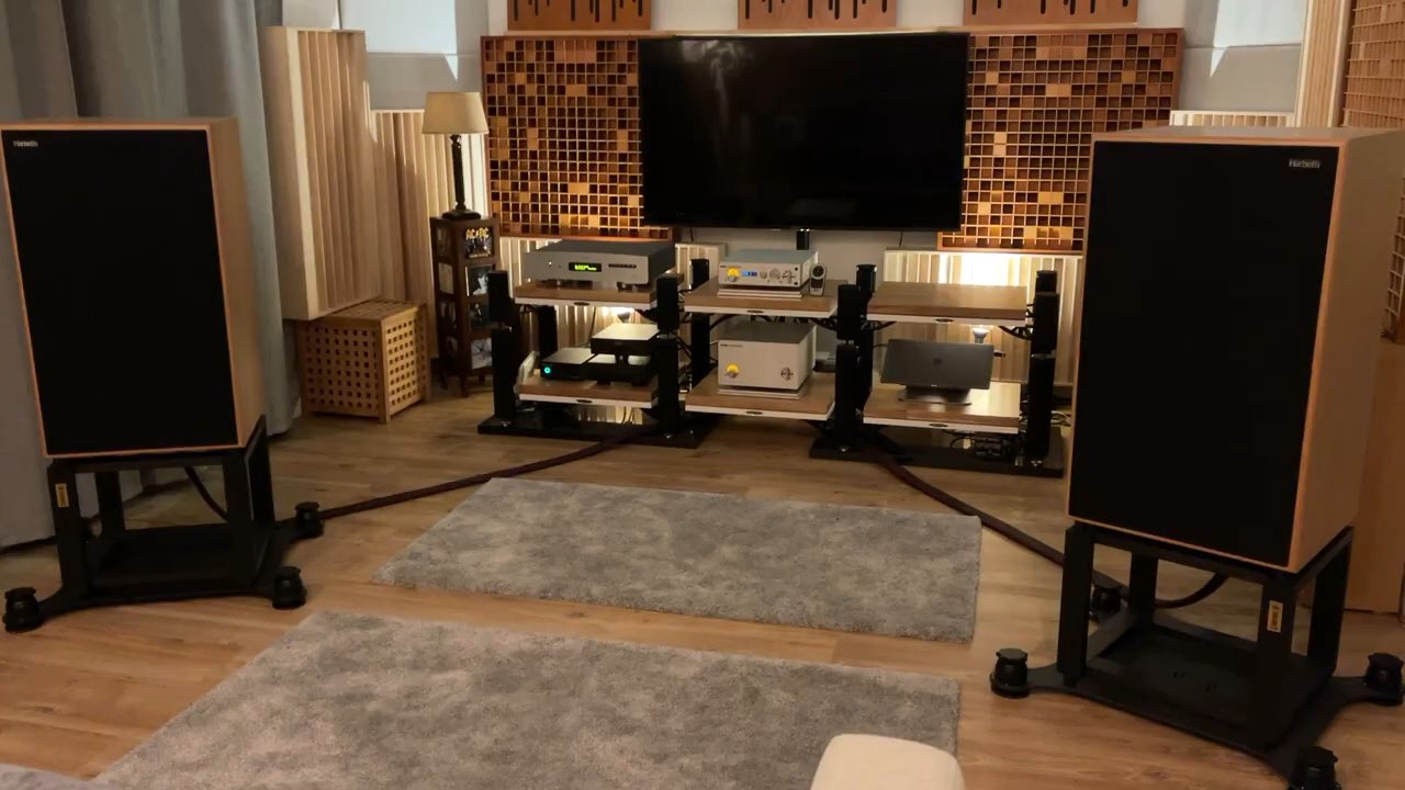 南瓜 Nagra Classic Preamp前级 Classic AMP 立体声后级 雨后初晴 Harbeth M40.5 书架音箱