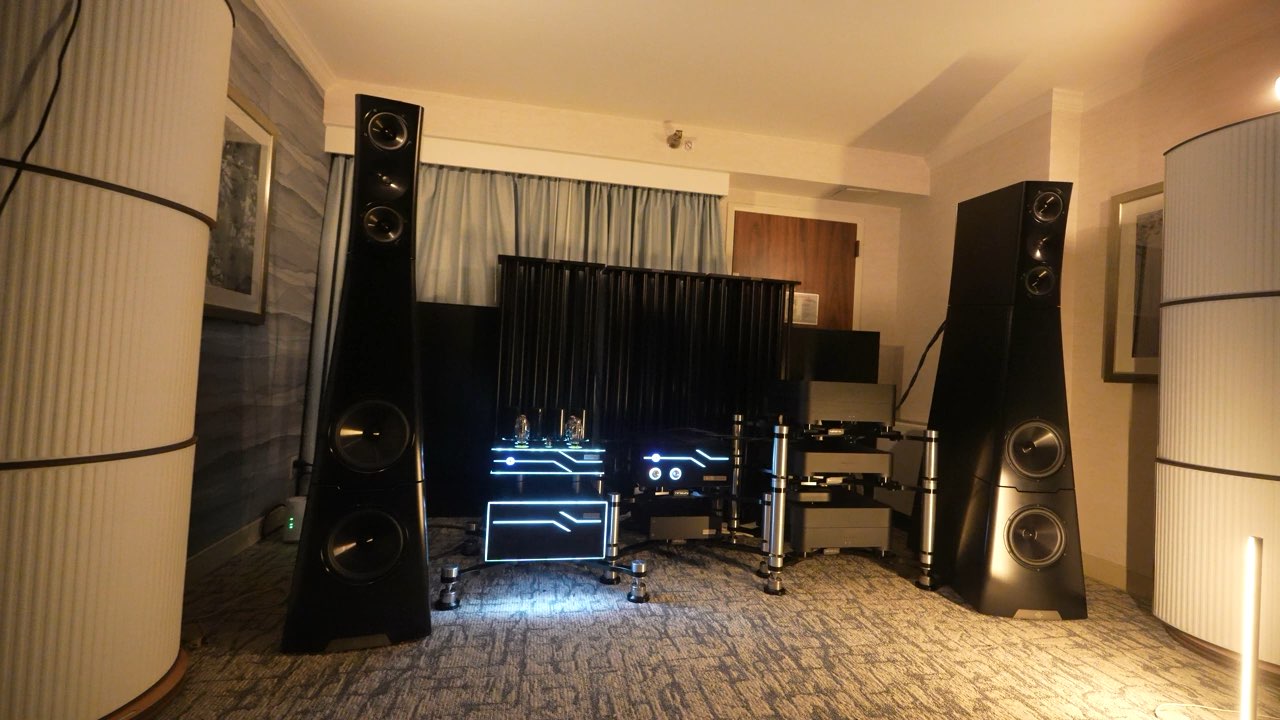 Taiko Audio Olympus Server XDMI 音乐服务器  Alieno Preamplifier前级 Alieno Amplifier 250 LTD后级  YG Acoustics Sonja 3.3 落地音箱