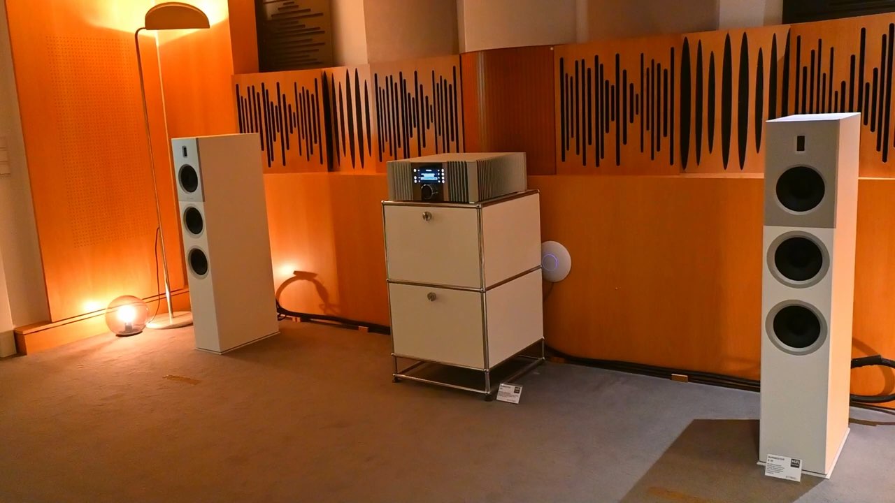 Burmester 柏林之声 232 合并机 B28落地音箱