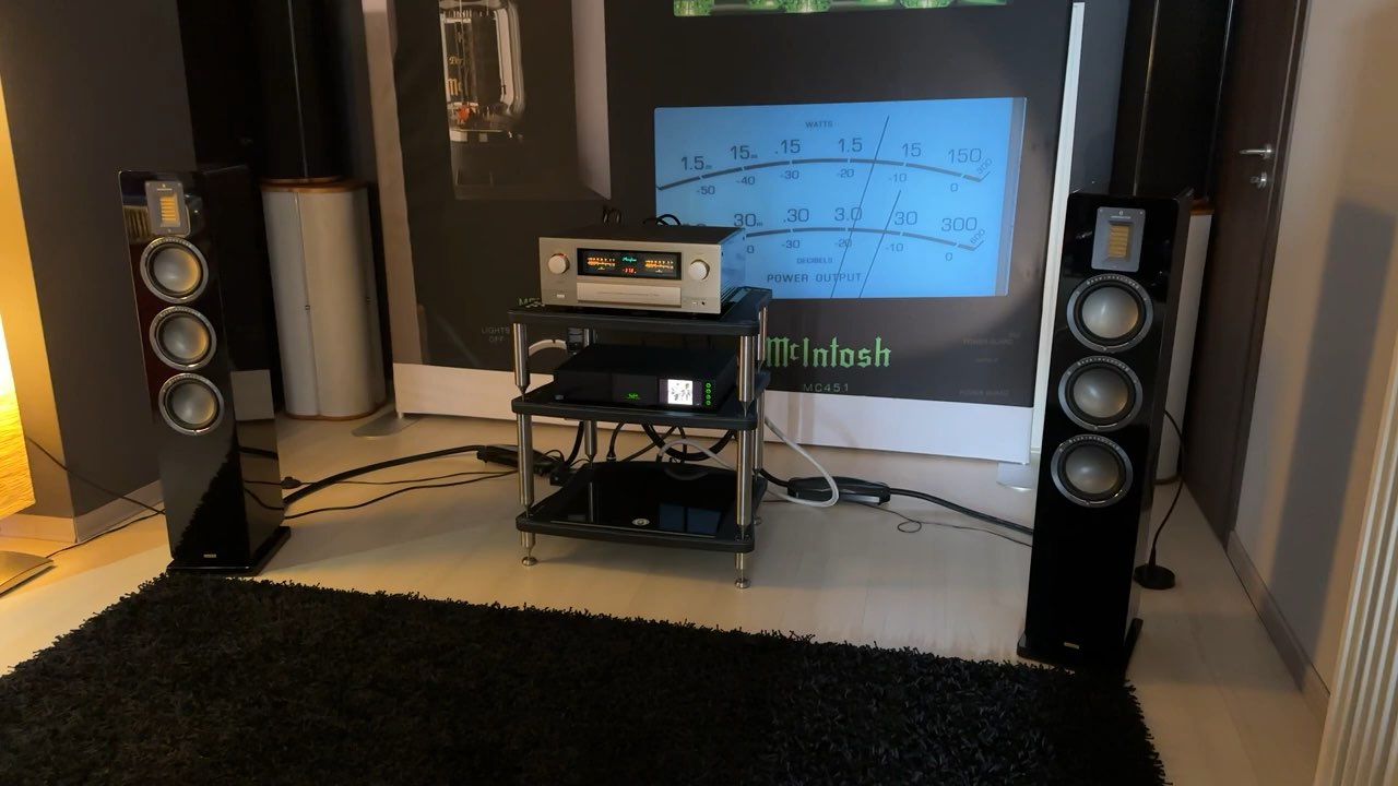 茗 NAIM NDX2 数播 金嗓子 Accuphase E-700 合并功放 傲力 Audiovector QR5 落地音箱