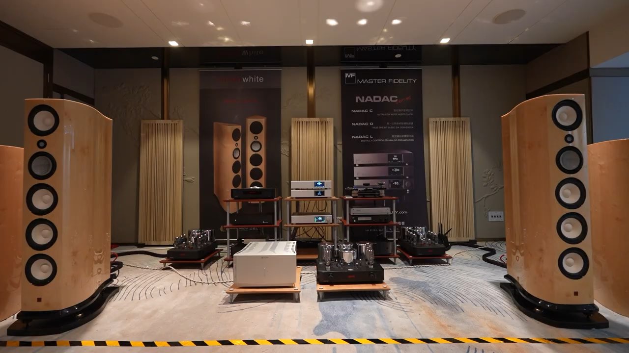 ayon 数播  Master Fidelity 电子管功放 Lumen White 白光 落地音箱