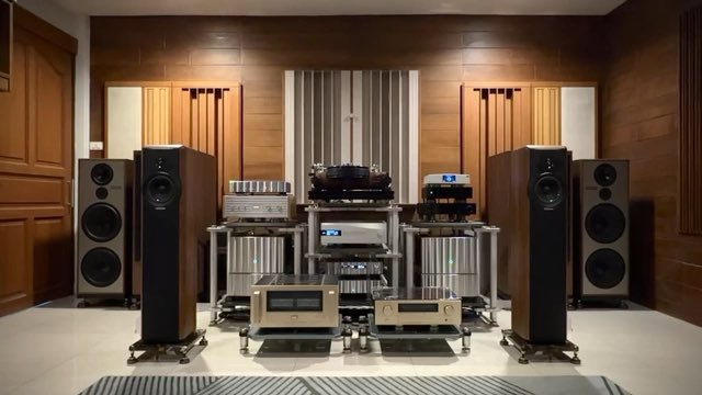 dCS ROSSINI 罗西尼CD播放器  杰夫罗兰 Jeff Rowland Corus 前级 Model 925 单声道后级 势霸 Sonus faber 完美情人 Maxima Amator 落地箱